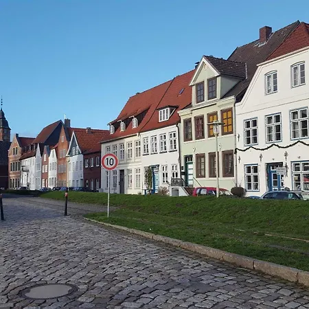 Apartamento Am Hafen 13 *